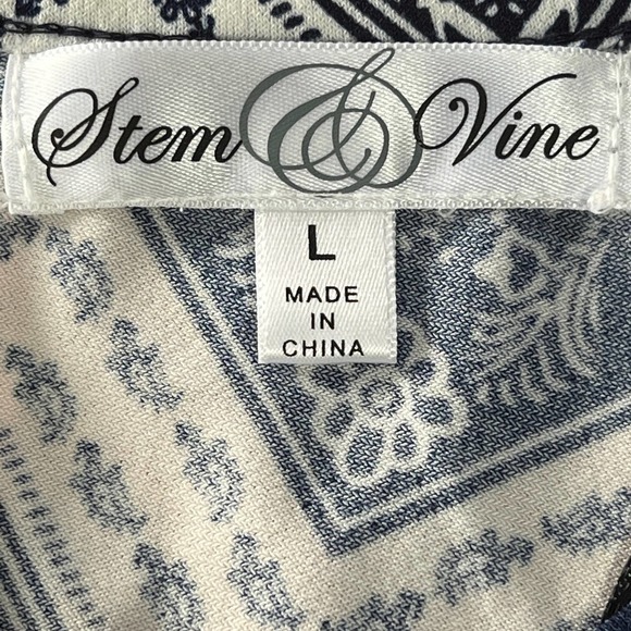 STEM & VINE CHEVRON GEO PRINT 3/4 BELL SLEEVES V-NECK BLOUSE MULTI‎ LARGE EUC - Picture 13 of 14
